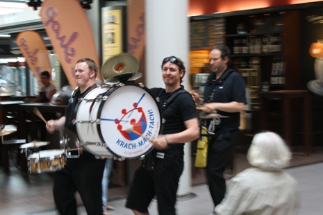 Rund um den Krach-Mach-Tach